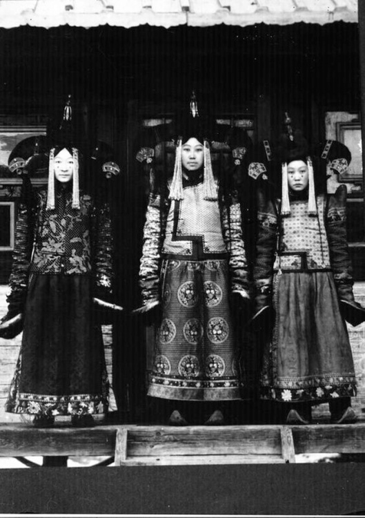 Mongolian Women in Their Traditional Costumes (13)